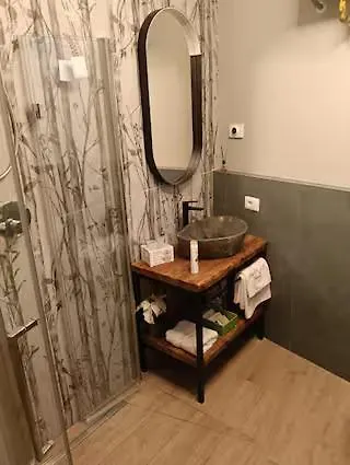 Sotto Le Mura Di Citta Alta * بيرغامو